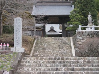 光明寺　参道