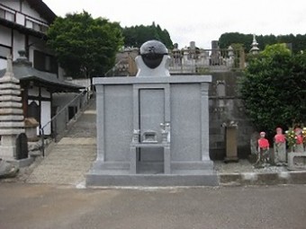 福泉寺　永代供養墓